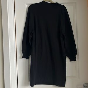 Womens black dress. Size Small.